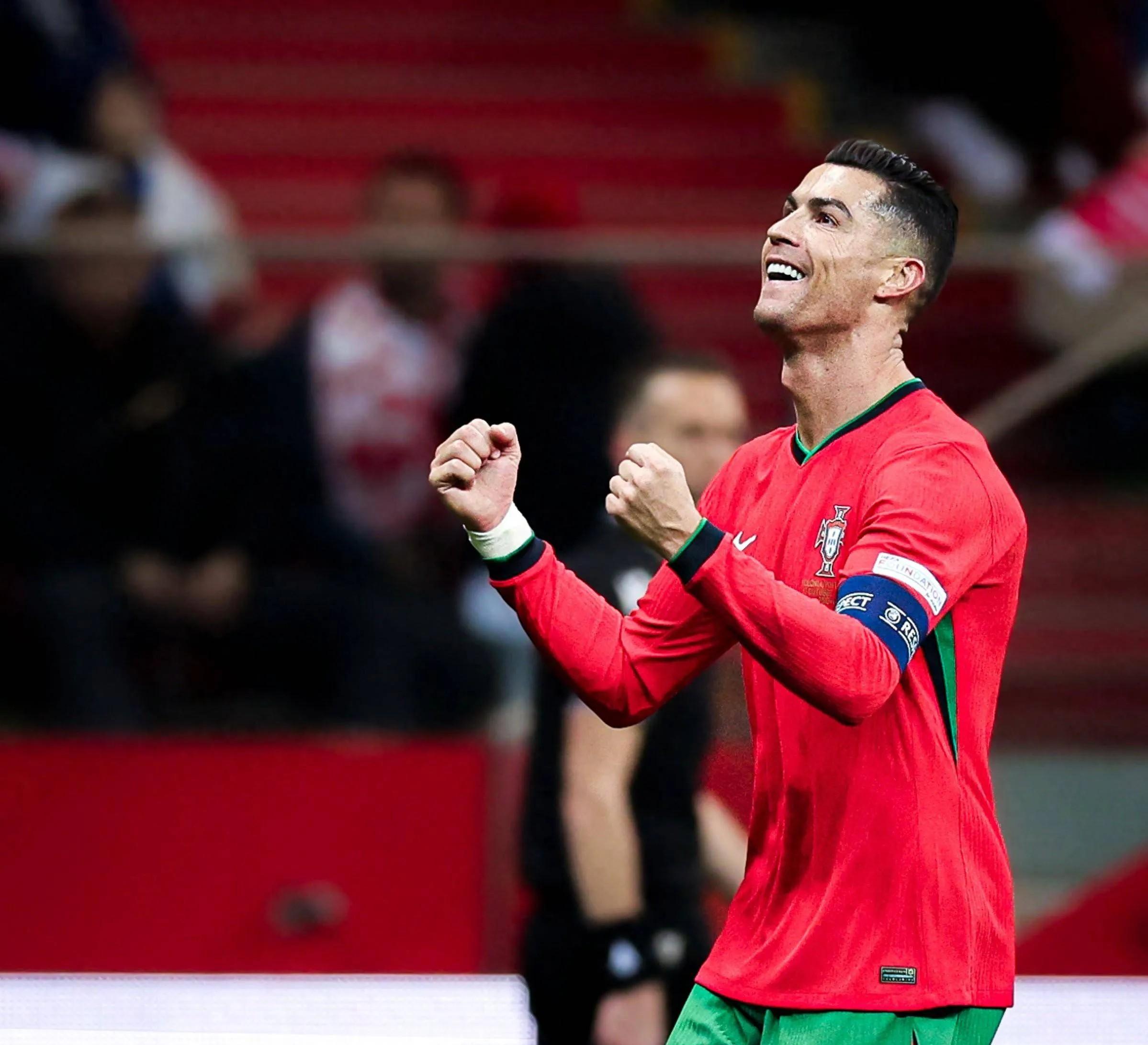 包含巴黎圣日耳曼绝杀里昂,C罗补时绝平亚洲杯的词条 包含巴黎圣日耳曼绝杀里昂,C罗补时绝平亚洲杯的词条